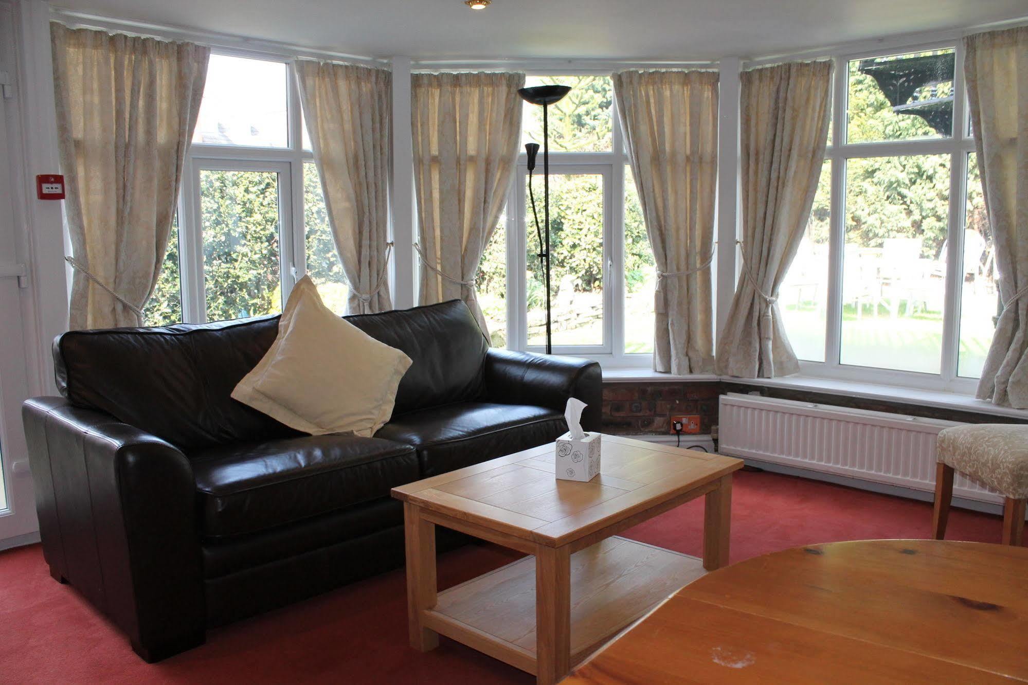 Longview Hotel Knutsford Dış mekan fotoğraf