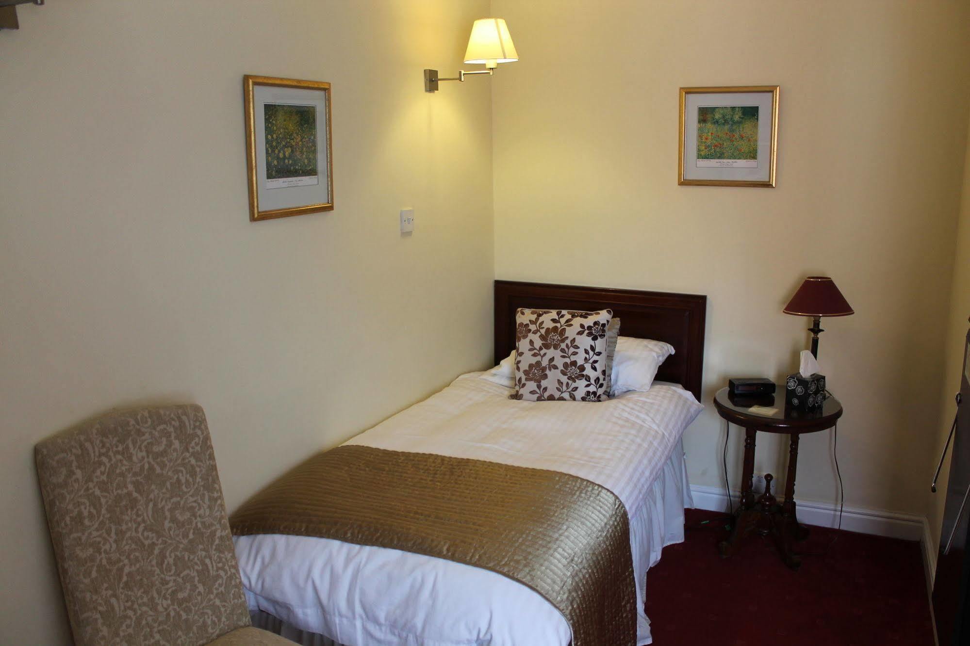 Longview Hotel Knutsford Dış mekan fotoğraf