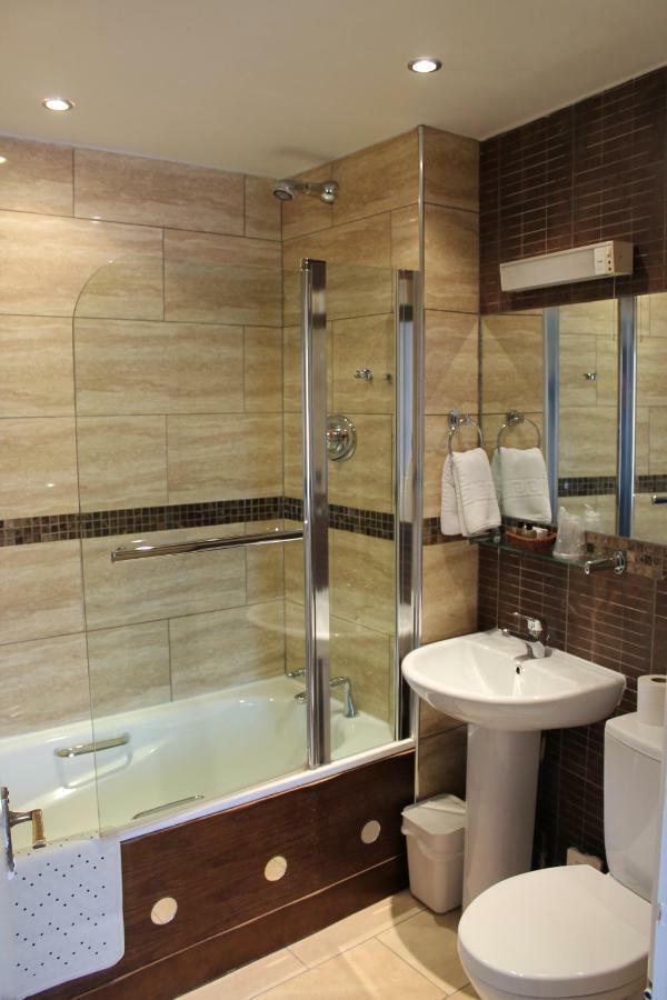Longview Hotel Knutsford Dış mekan fotoğraf